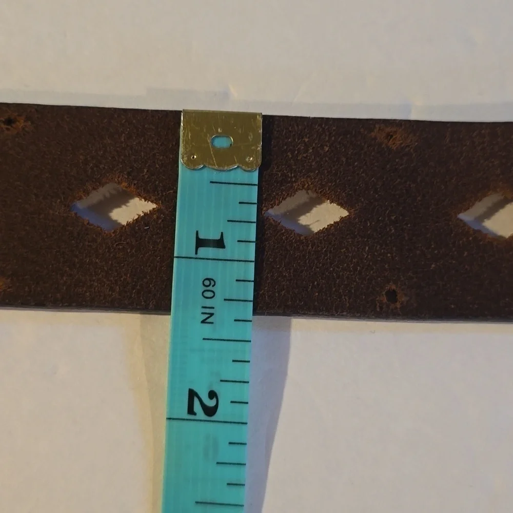 Dockers Vintage Brown Leather cut out Belt Silver Buckle Neutral Sz.M/L